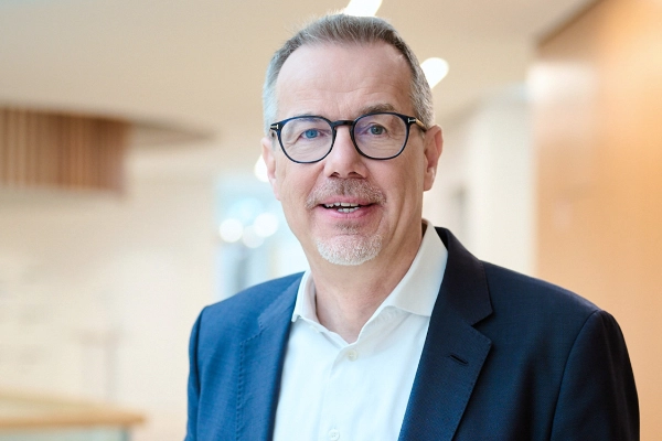 Dr. Klemens Brunner, Geschäftsführer Semiconductor & Electronics / Industrials und Mitglied der Geschäftsführung der Heraeus Gruppe  