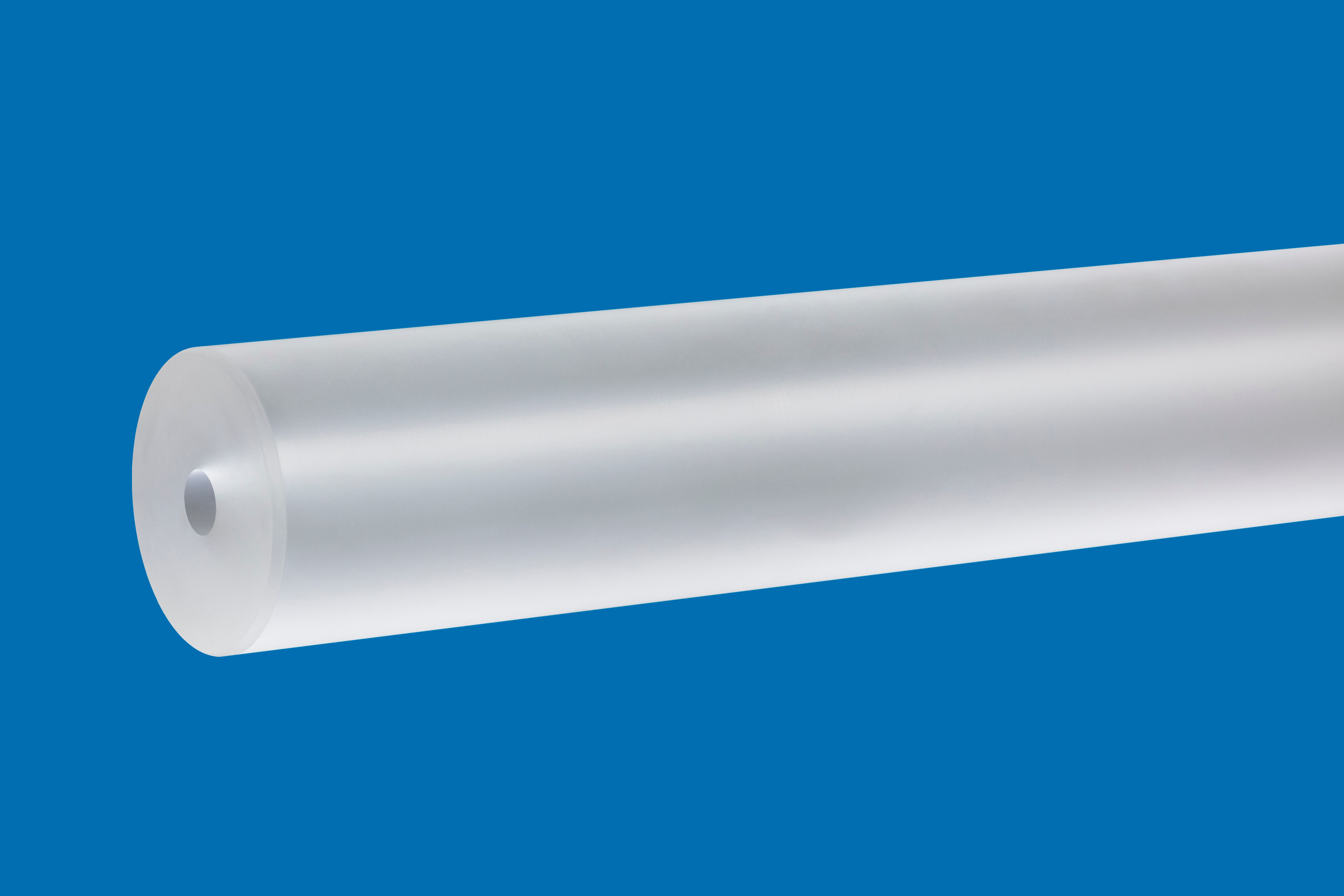 A quartz glass cylinder from Heraeus Comvance