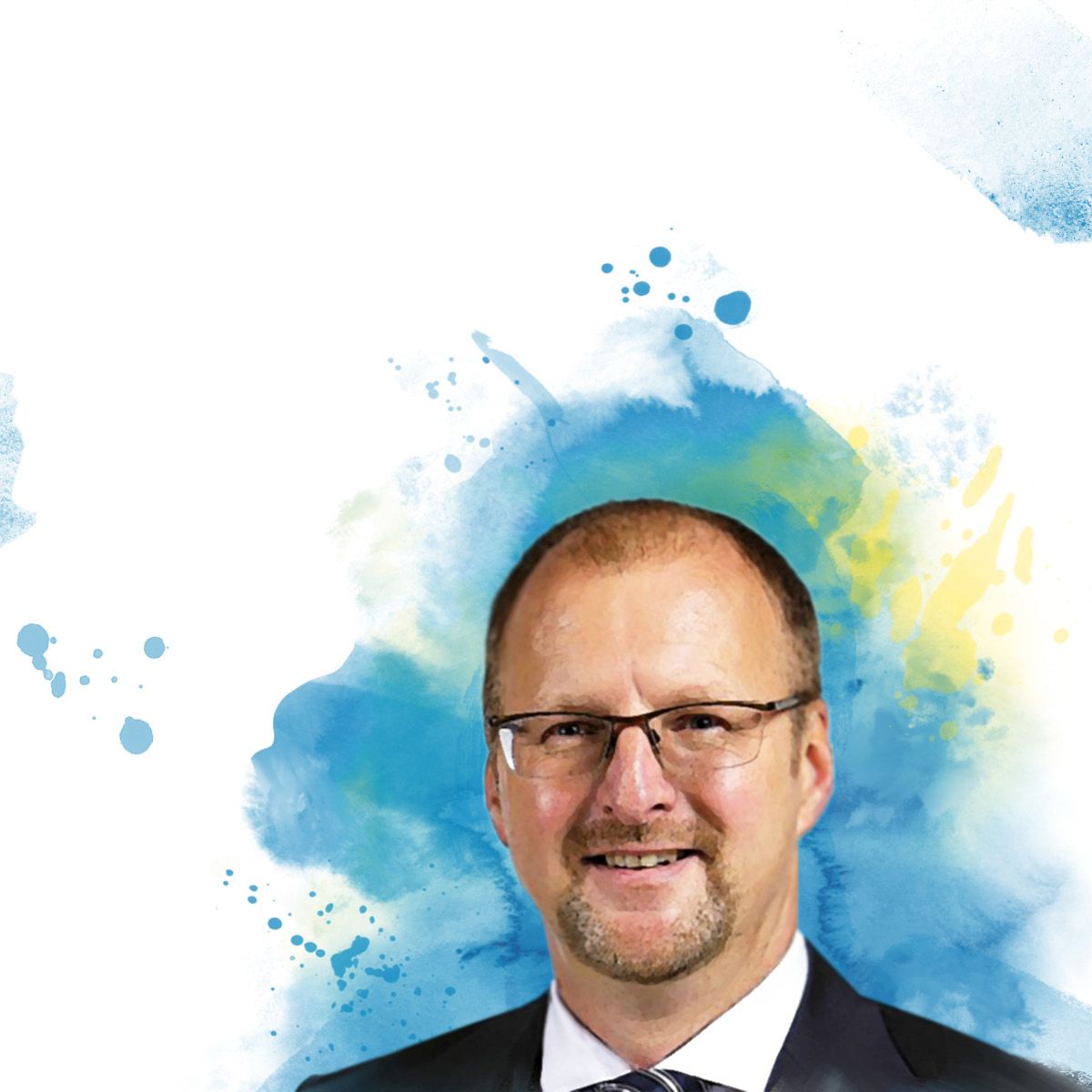 Portrait von Franz Vollmann mit Wasserfarben im Hintergrund