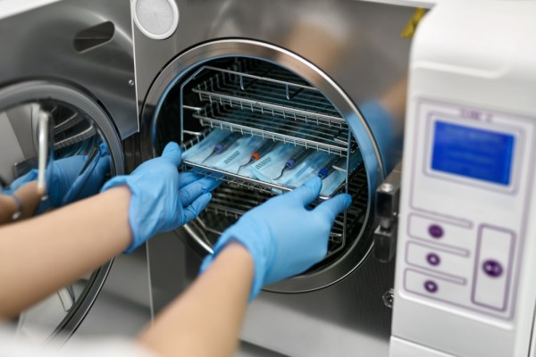 Autoclaves and Sterilizers