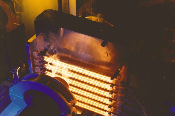 La chaleur infrarouge permet de souder les tubes en plastique