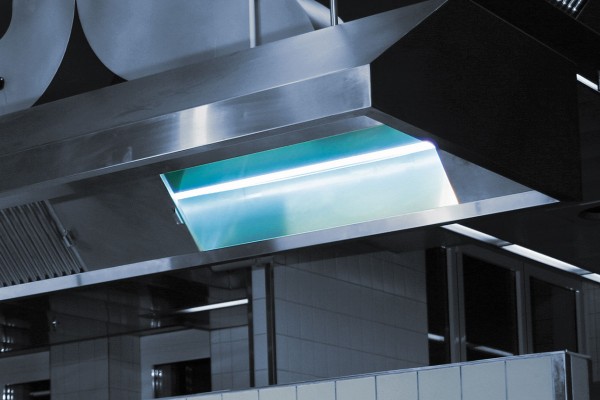 Purification de l'air d'évacuation des cuisines par rayonnement ultraviole