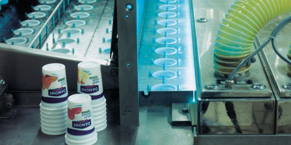 UVC disinfection of food packaging and surfaces by log stages