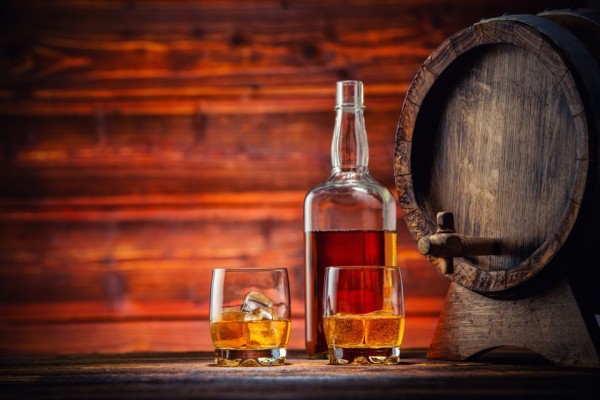 Wussten Sie, wie Infrarot-Strahler Whiskey veredeln?