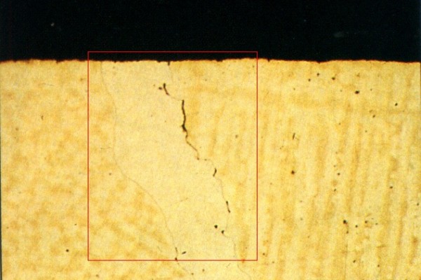 Cracking caused by silicon